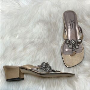 Dezario Gold/Metal Slide Thong Sandals‎ Siz…